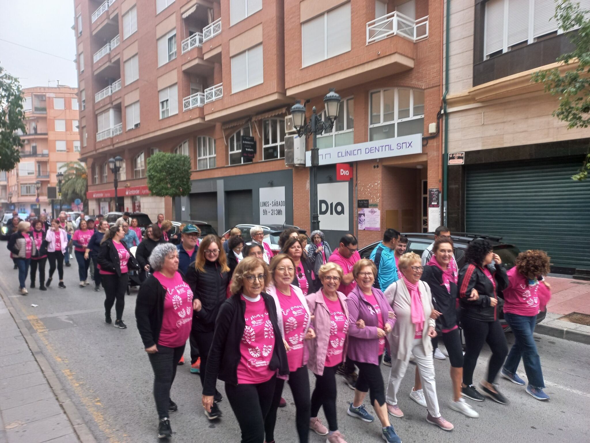 Marcha contra el cáncer en Sax