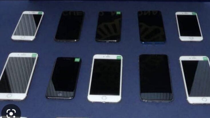 Móviles en la prisión de Botafuegos