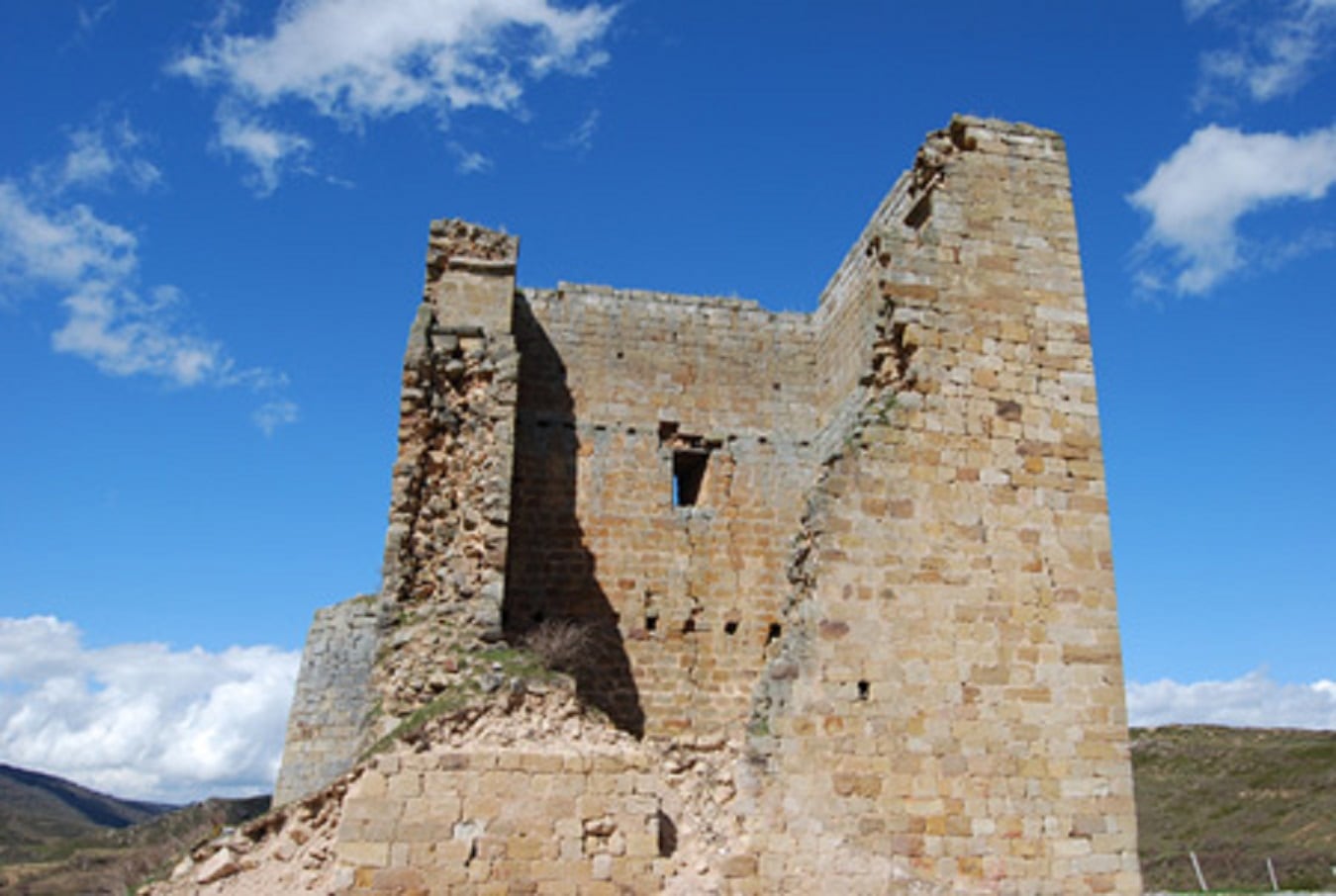 Torre de Ruerrero en Valderredible.