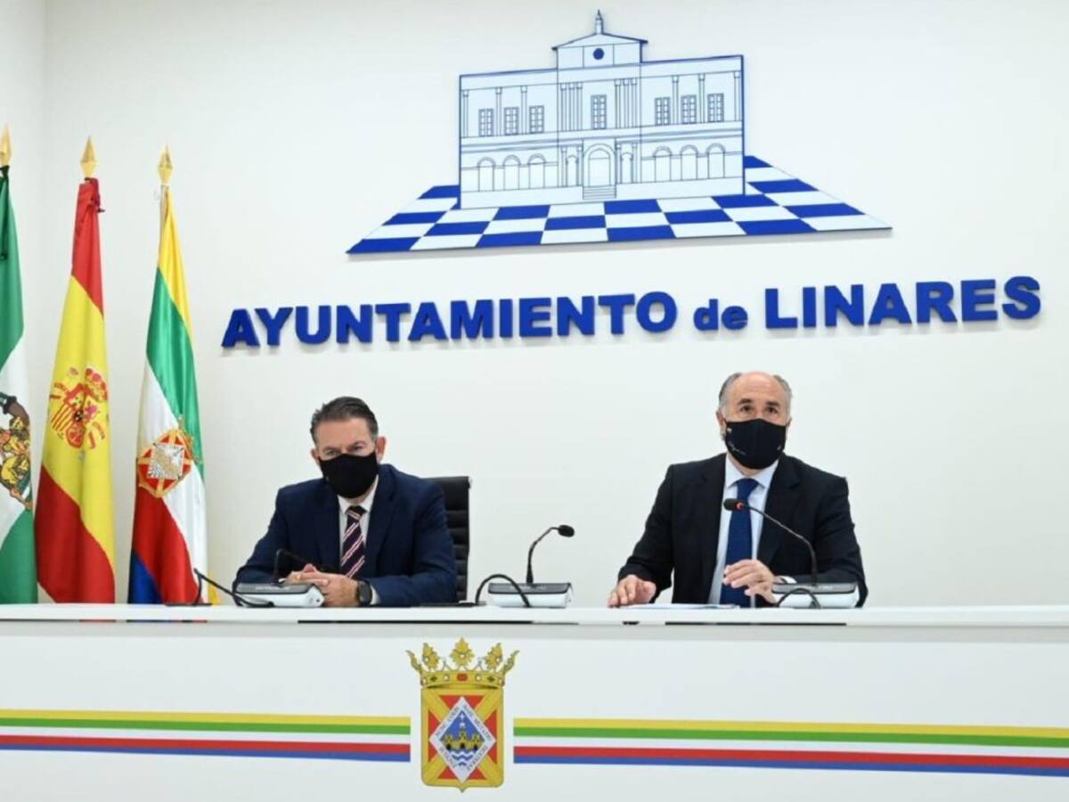 Landaluce reivindica el desarrollo de las infraestructuras ferroviarias en un acto en Linares