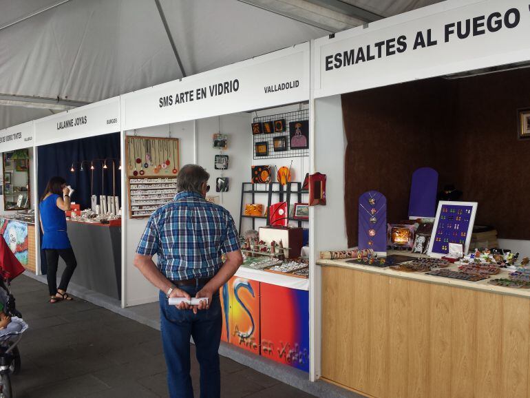 Puestos de la Feria de Artesanía