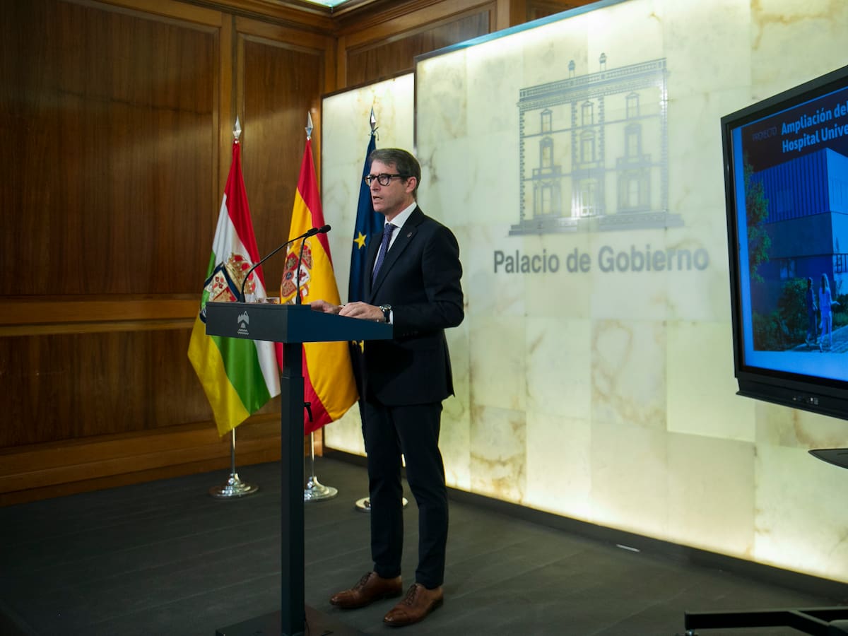 El Gobierno presenta la ampliación del servicio de urgencias del Hospital San Pedro: 3,1 millones de euros, un nuevo edificio y más personal