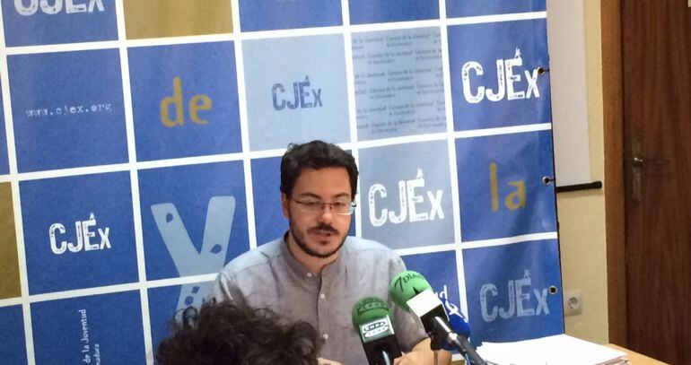 Enrique Hernández, Presidente del Consejo de la Juventud de Extremadura