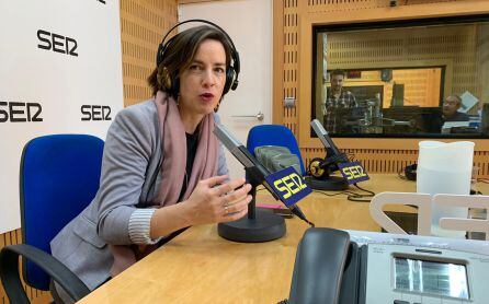 Anna Gil Wittke en un momento de su intervención en el programa Hoy por hoy