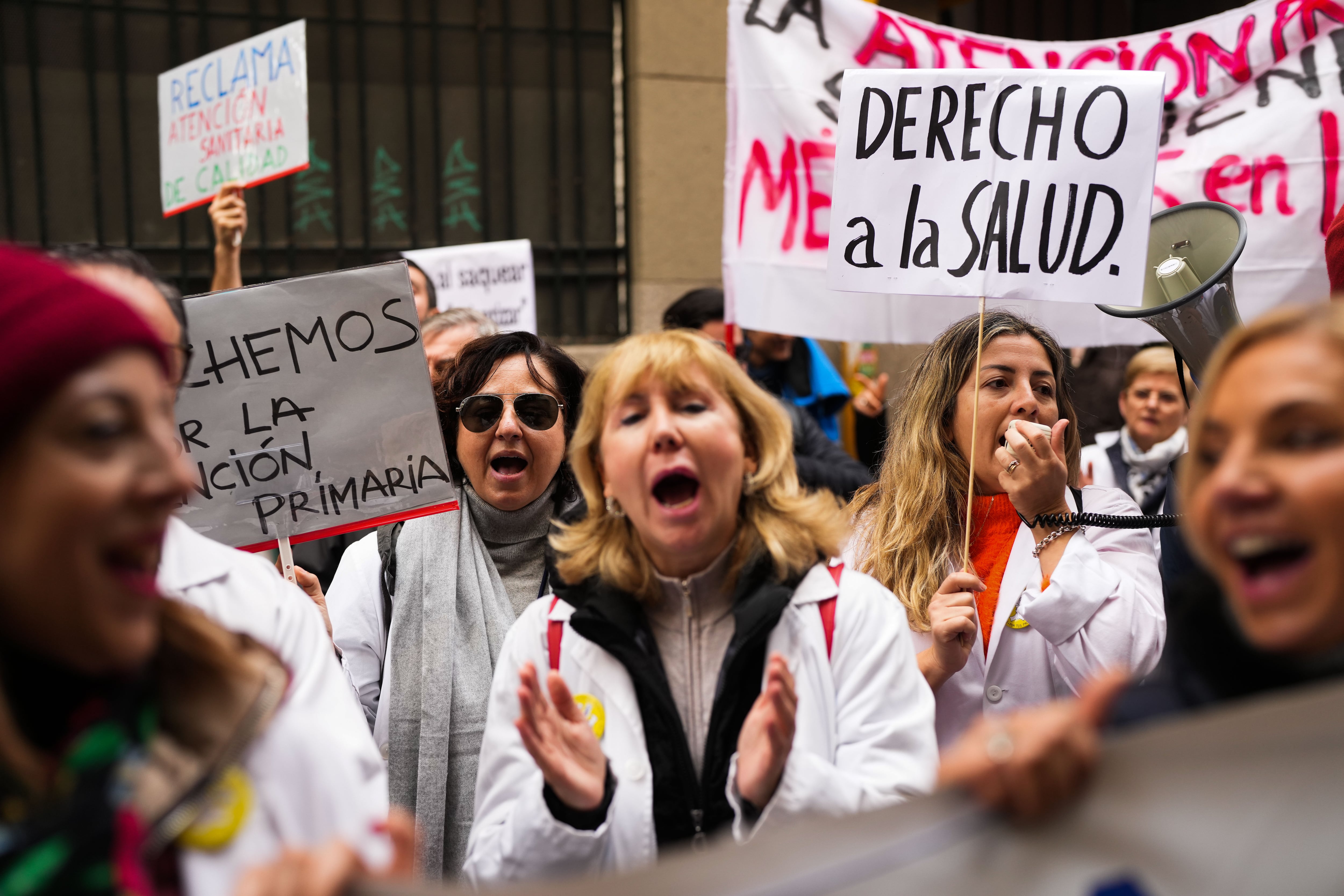 Manifestación convocada por el sindicato Amyts este miércoles en Madrid, en apoyo de la huelga de médicos y pediatras de Atención Primaria