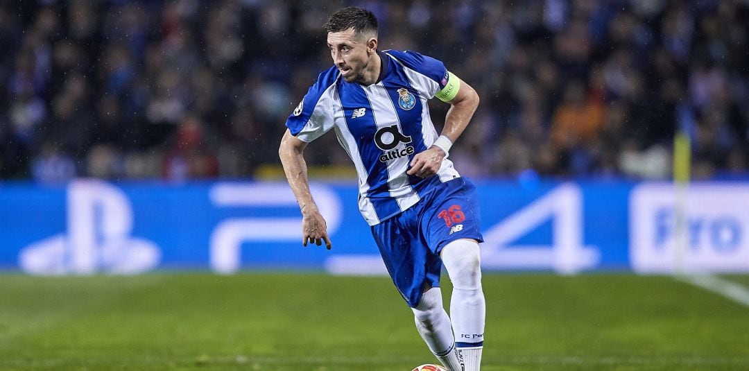 Héctor Herrera, durante un partido del Oporto