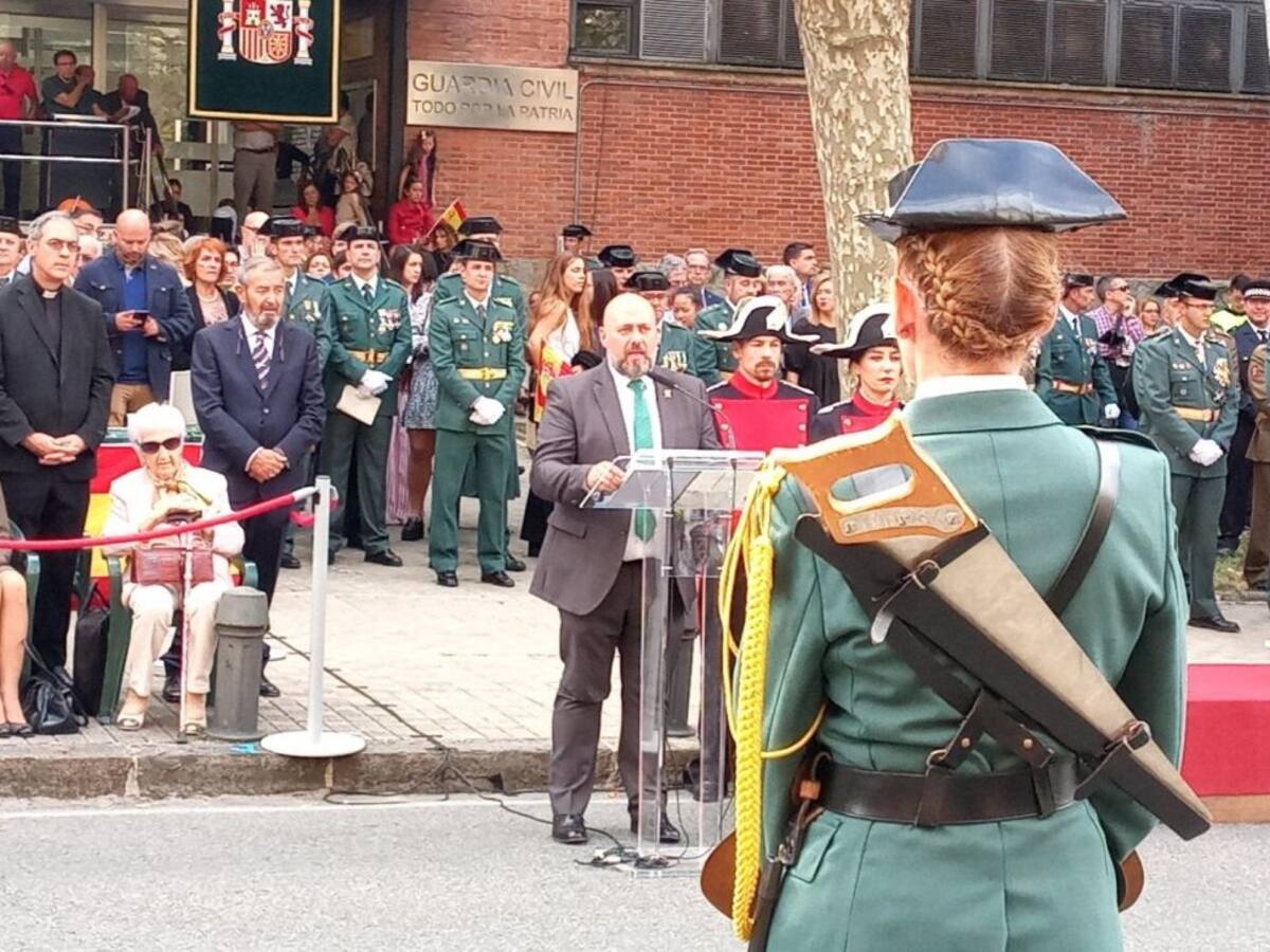 Arasti: "La Guardia Civil es más necesaria que nunca en Navarra"