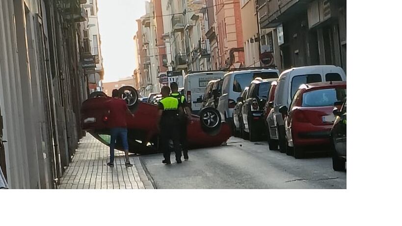 Accidente en la calle Perú de Alcoy