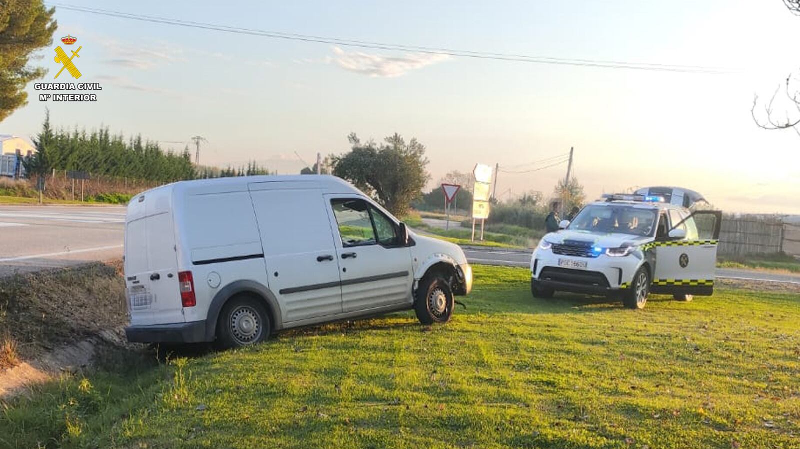 La Guardia Civil ha investigado a un conductor en La Rioja tras sufrir un accidente de tráfico