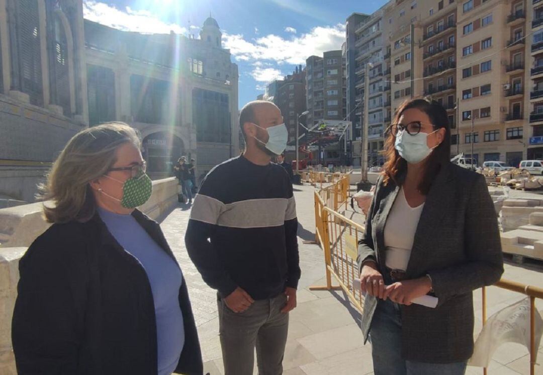 Visita a las obras de reurbanización de la plaza de Brujas