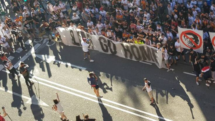 Desde Dentro lunes 7 de octubre 2019 tras las protestas de la afición y la reacción de Anil Murthy Off The Record 7-10-2019