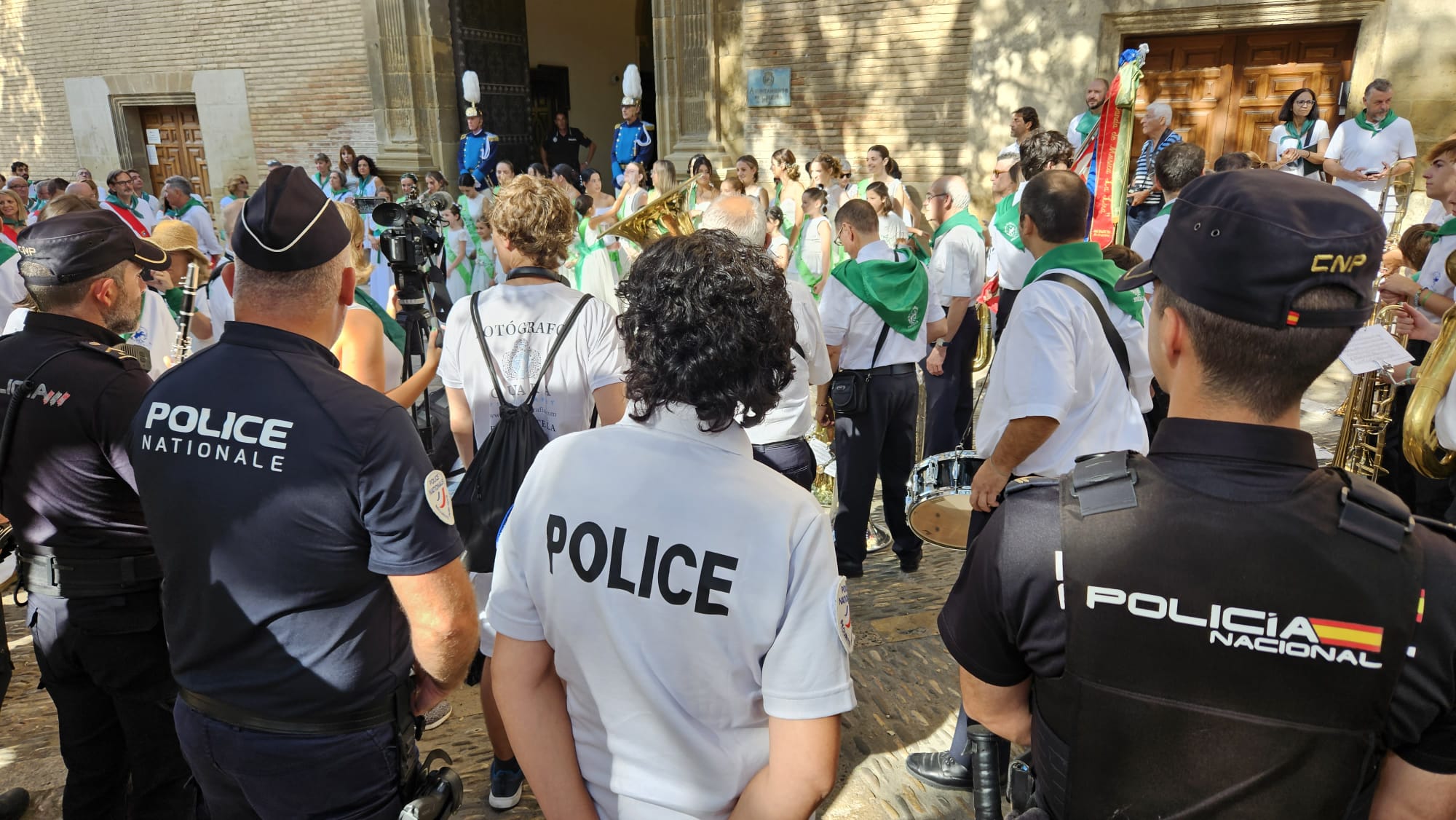 Policía Nacional de España y Francia durante las fiestas de San Lorenzo