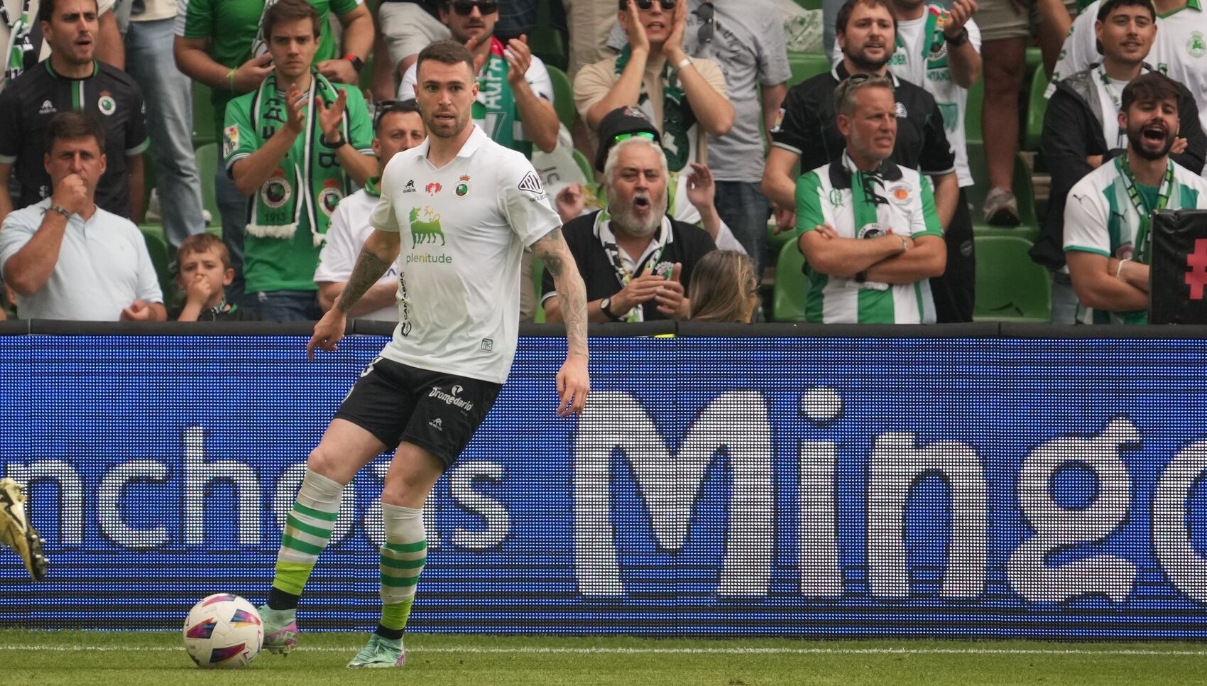 Manu Hernando en El Sardinero, ante el Mirandés