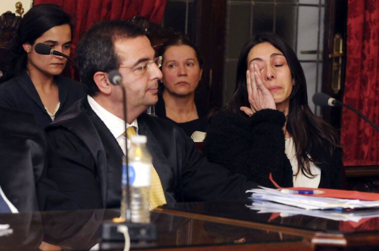 La policía local Raquel Gago durante la última vista hoy en la Audiencia Provincial de León