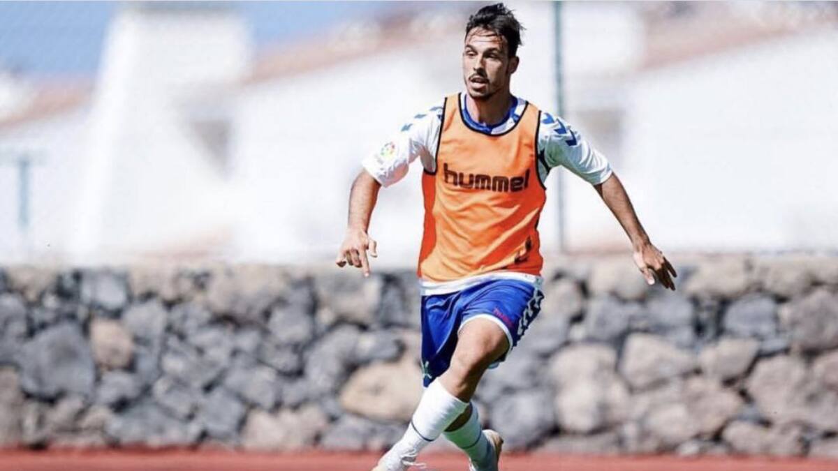 La cadena de infortunios que dejó a Yeremi sin viajar con el primer equipo