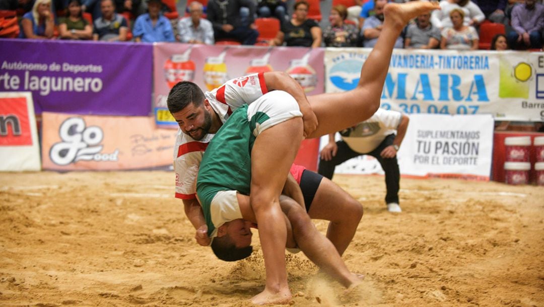 El día 26 se podría tomar una decisión definitiva respecto a las competiciones de lucha canaria