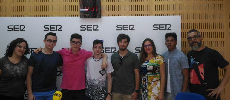 Ganadores del certamen El País de los Estudiantes.