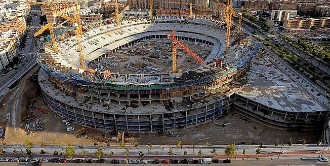 Las obras del futuro campo del Valencia llevan paralizadas desde febrero de 2009