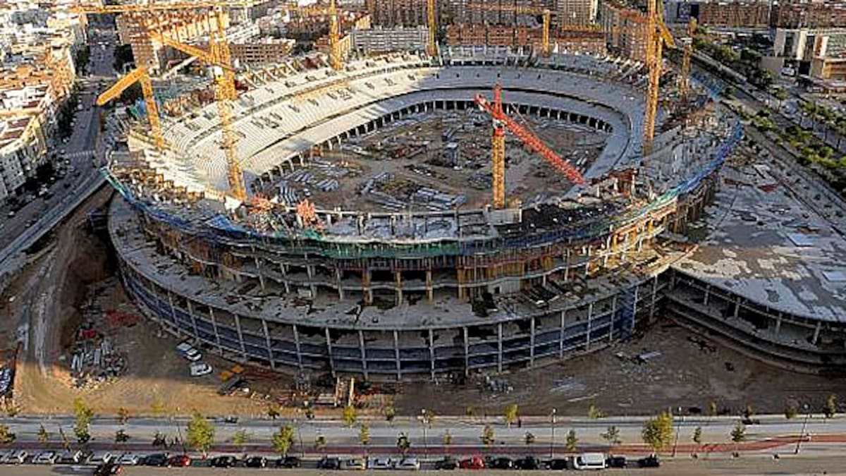 UTE Nuevo Mestalla: el aspecto económico tensa las conversaciones entre las empresas constructoras y el Valencia