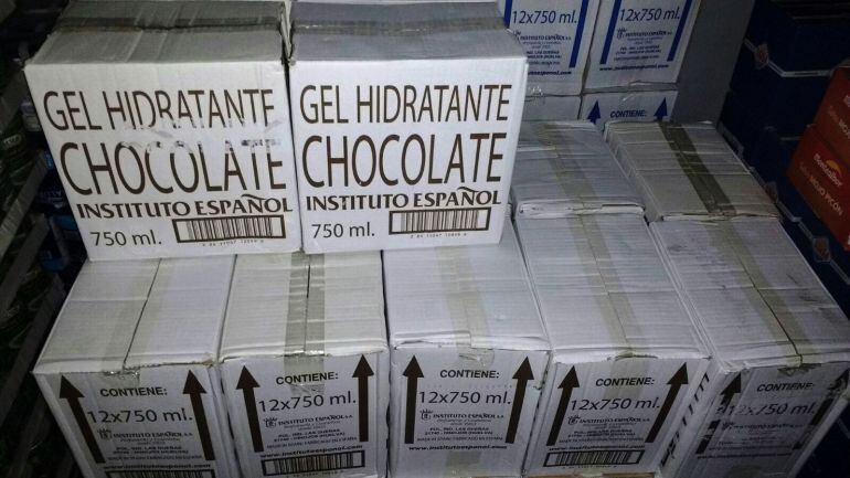 Parte de las cuatro toneladas de productos recogidas en la campaña de Andaluces Compartiendo