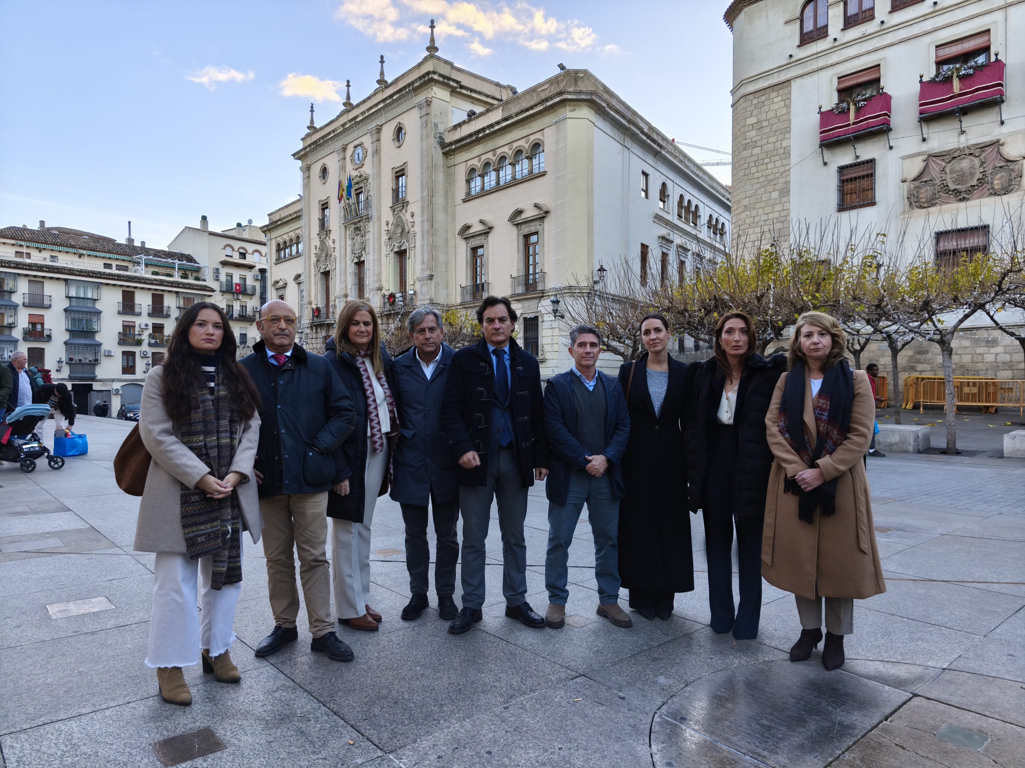 Equipo de concejales y concejalas del PP en el Ayuntamiento de Jaén.