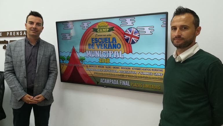 El edil y el técnico de Deportes de Elda presentan la Escula de Verano Municipal 