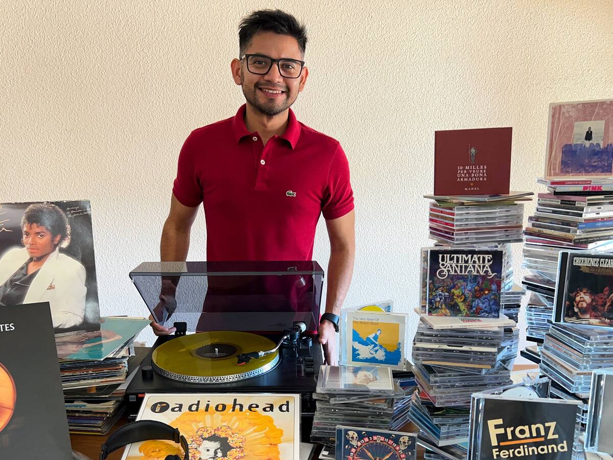 “Una canción para cada día de la semana”, espacio musical conducido por Gustavo López Fausto