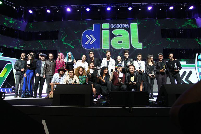 La foto de familia de la pasada edición de los Premios Cadena Dial