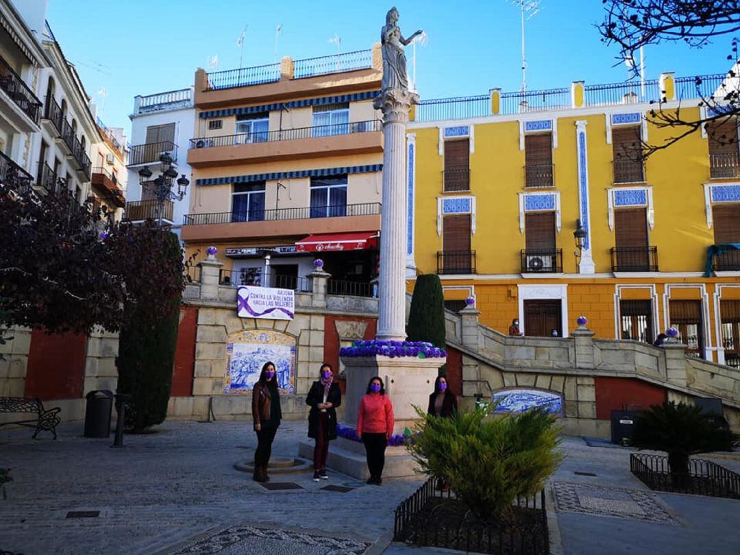 Conmemoración del Día Internacional contra la Violencia de Género en Arjona.