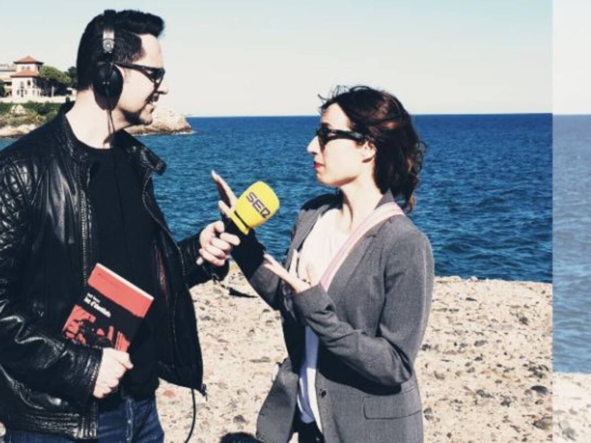 Laura Casas, "Cinquanta còdols al mar" a la Punta del Miracle