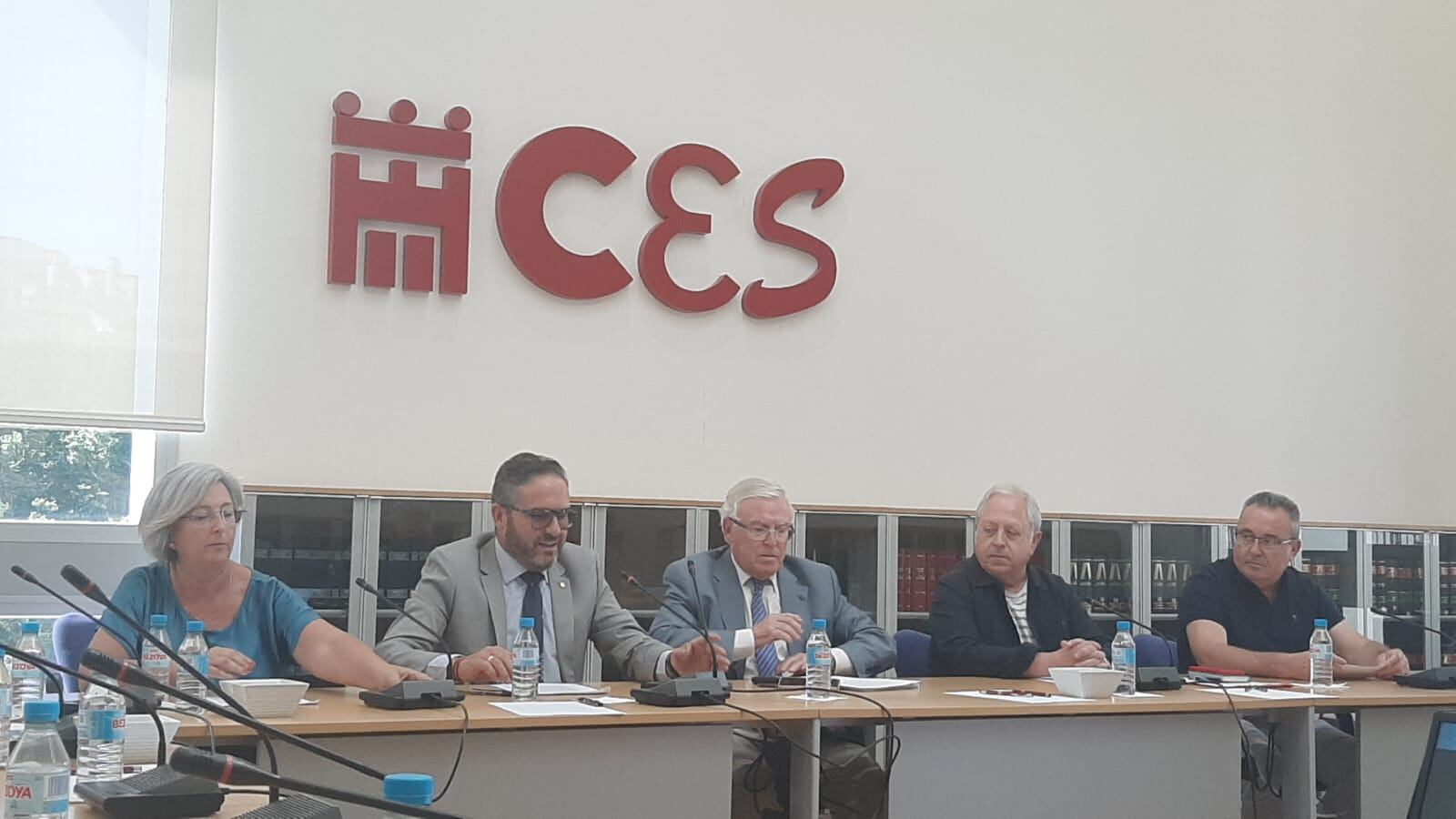 Miembros del CESRM