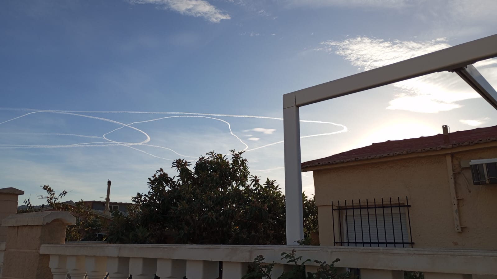 Nubes de hielo en el cielo de Alicante