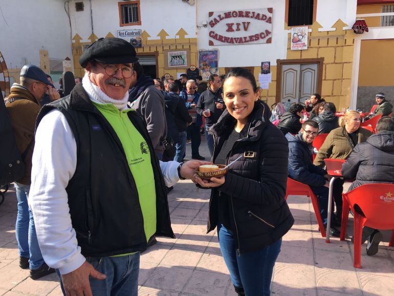 Antonio Moreno y Carmen González, en la Salmorejá