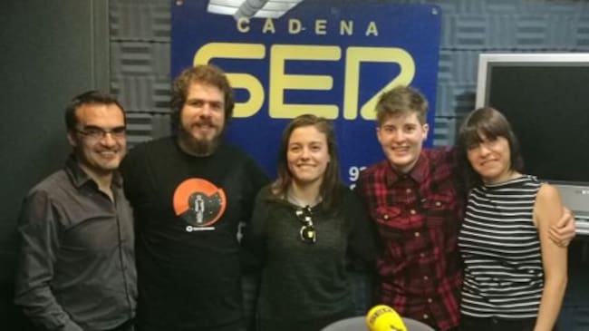 Integrantes de La Senda de Afra y Diariodeverano con Marcos Sanluis y Teba Chacón