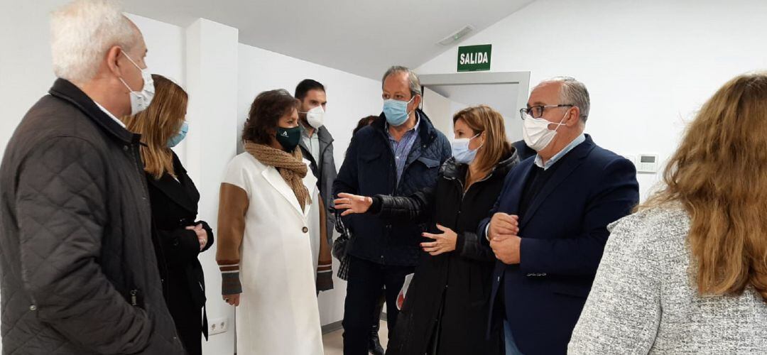 Catalina García ha visitado las obras del Hospital Municipal de Andújar.