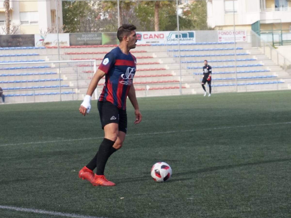 El Eldense puede quedarse en cuadro por las sanciones