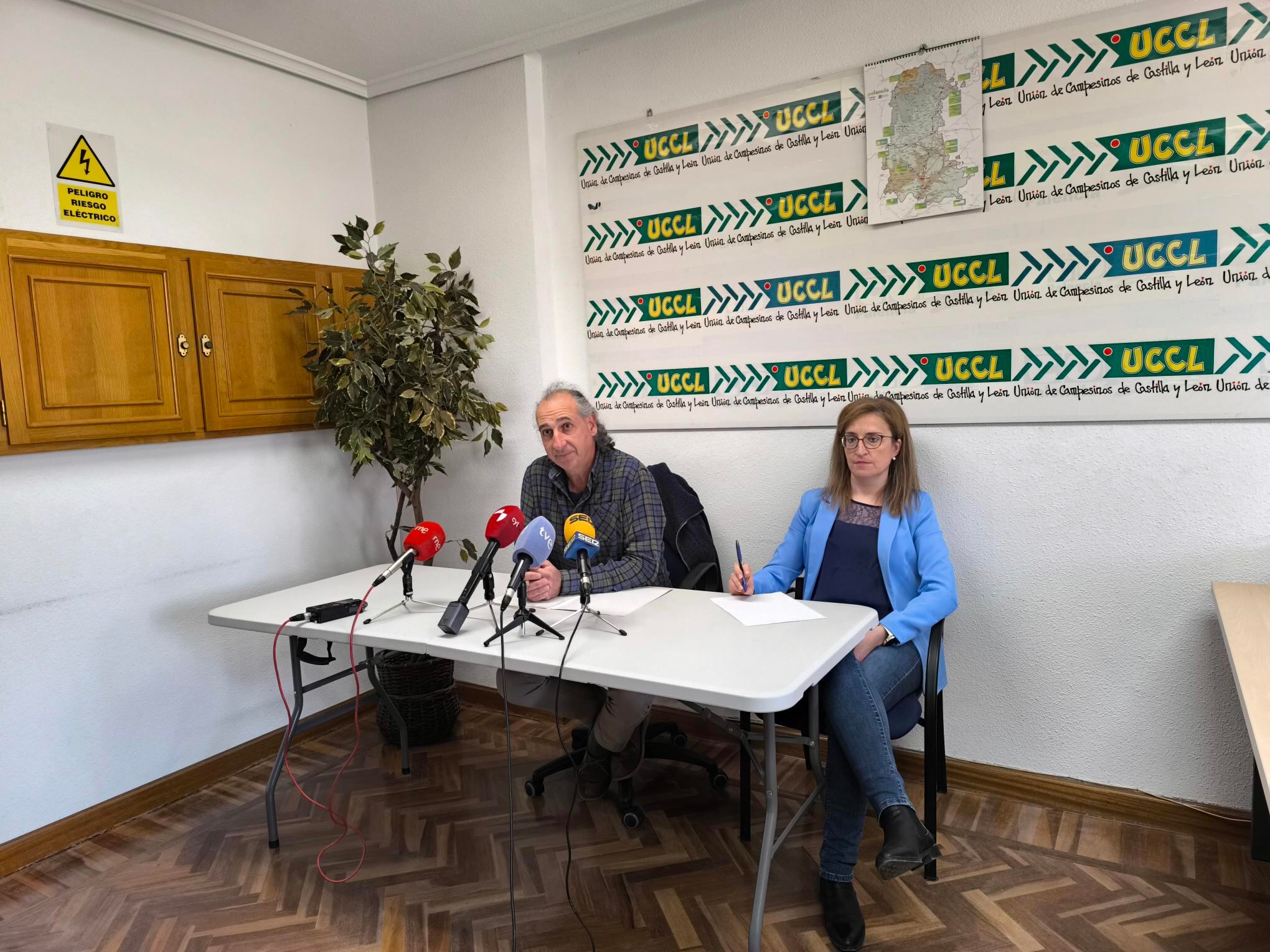 UCCL anuncia nuevas movilizaciones en el sector agrario en defensa de los precios del cereal