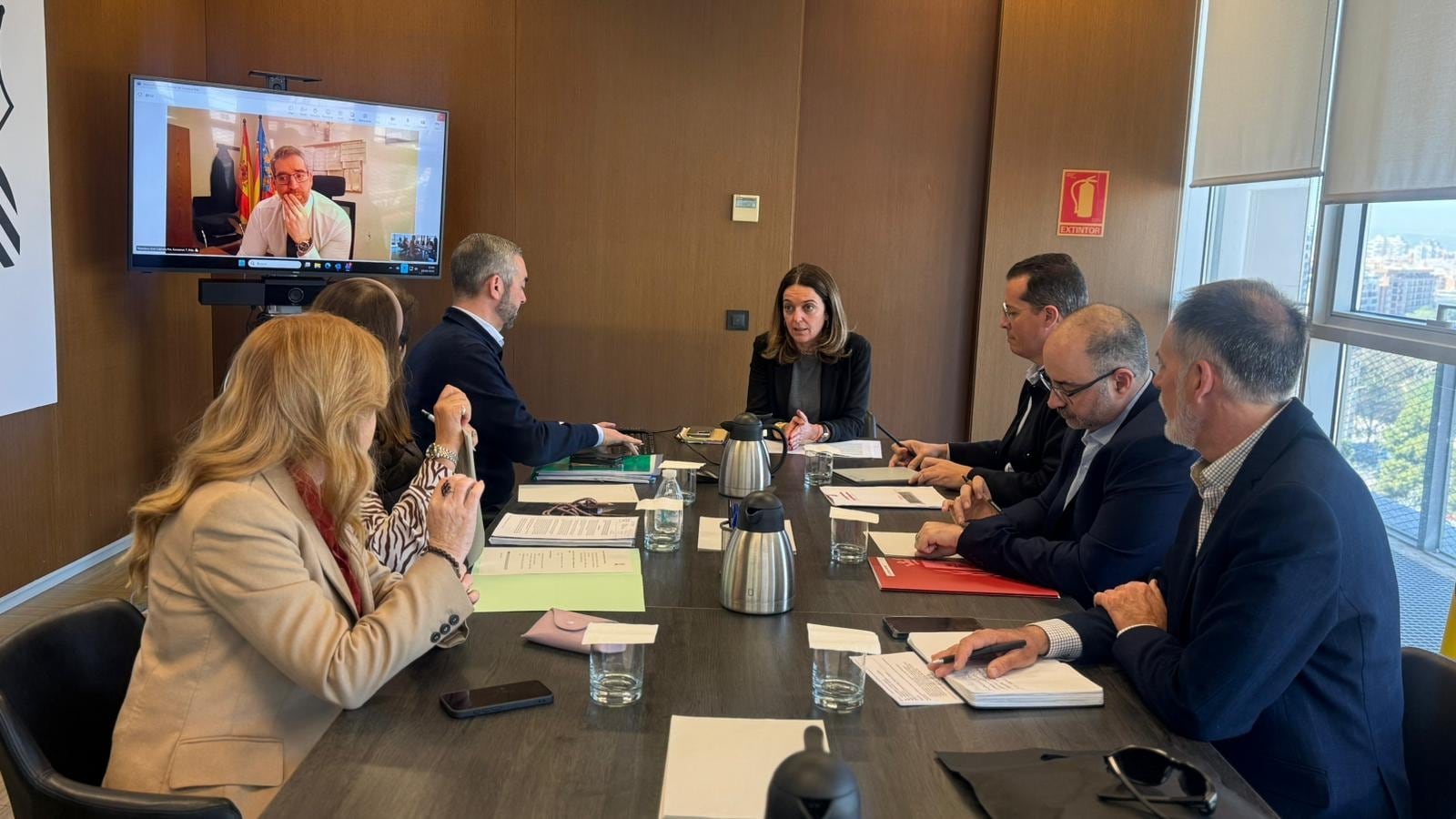 La reunión se ha llevado a cabo para abordar posibles ubicaciones que permitan trasladar la actual sede judicial