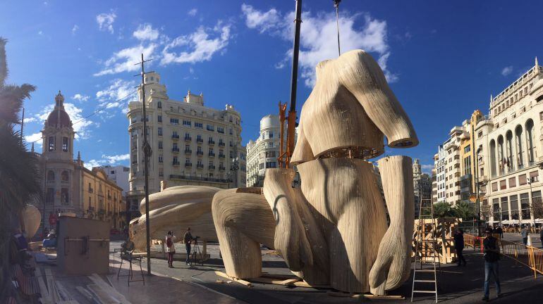 Plantà de la falla municipal