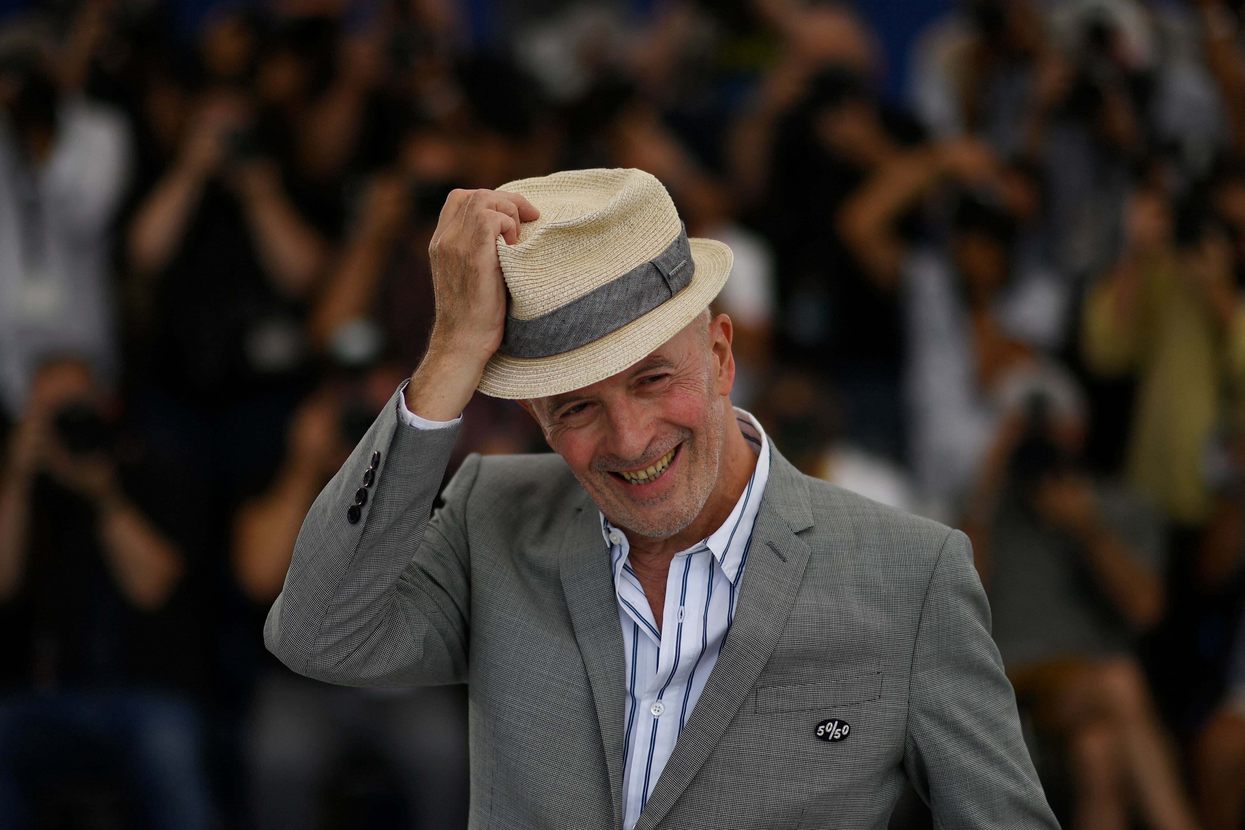 Jacques Audiard durante la presentación e 'París Distrito 13' en el Festival de Cannes / CHRISTOPHE SIMON/AFP via Getty Images