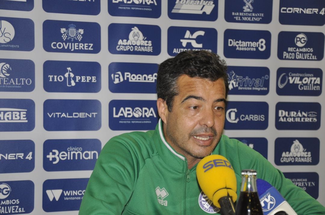 José Pérez Herrera durante la rueda de prensa del viernes 