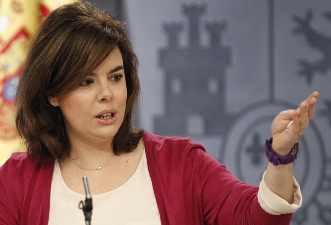 La vicepresidenta del Gobierno, Soraya Sáenz de Santamaría, durante la rueda de prensa posterior a la reunión del Consejo de Ministros.