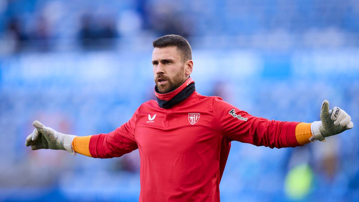 Unai Simón reconoce haber estado "desacerto" en el gol del Alavés y Valverde le exime: "Es un disparo duro y franco, era complicado"