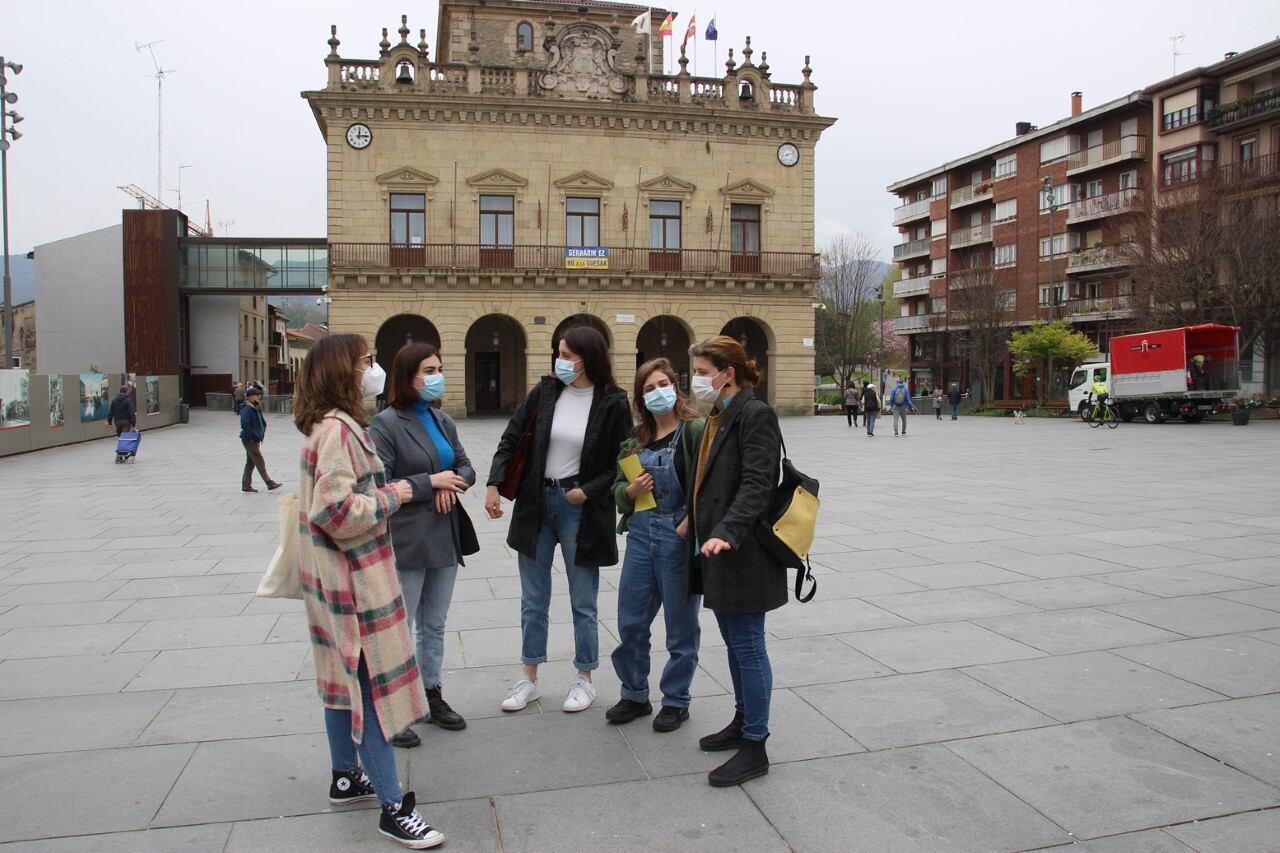 La presentación de la nueva edición en la Plaza San Juan / Foto: Ayuntamiento de Irun