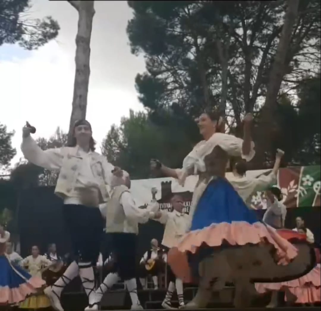 Grupo de Coros y Danzas de Biar