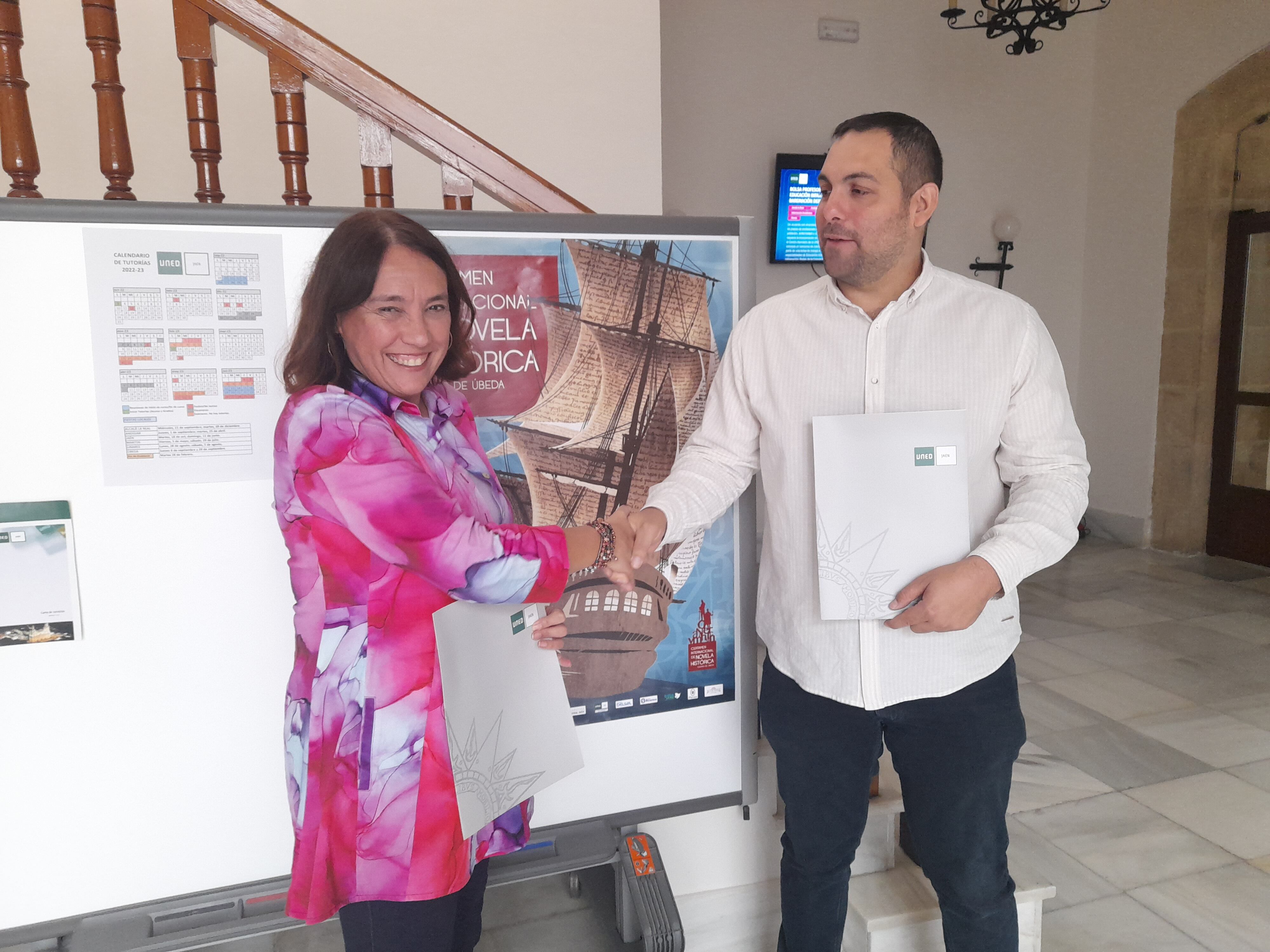 Firma convenio UNED con el Certamen de Novela Histórica de Úbeda