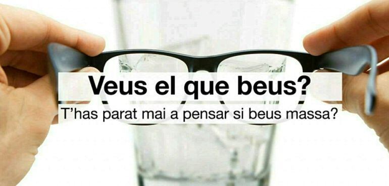 Fotograma d'un vídeo del Departament de Salut sobre prevenció de l'alcoholisme