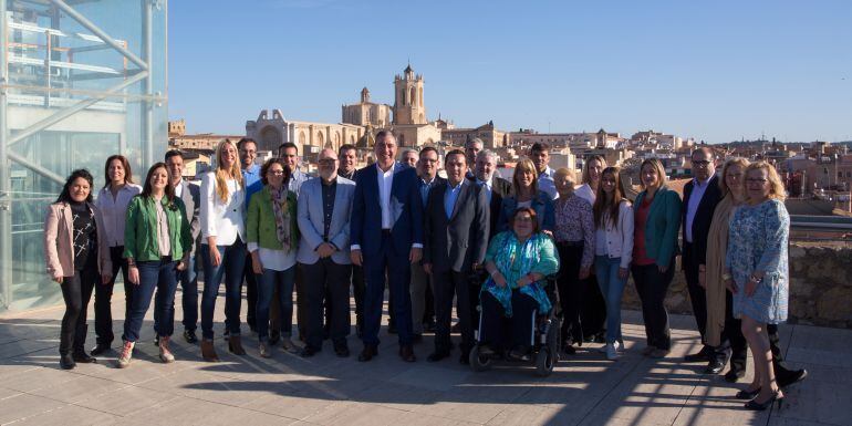Foto de família de la candidatura.
