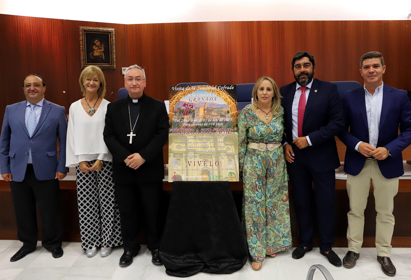 El Ayuntamiento de Jerez expresa su compromiso con los jóvenes apoyando la visita de la juventud cofrade a Granada