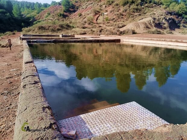Balsas de agua salada en el paraje de la Rambla Salá de La Pesquera (Cuenca).